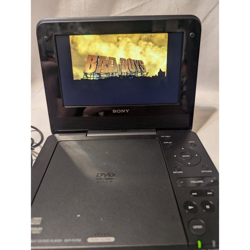 Sony DVP-FX750 Portable DVD/CD Player 7" Screen W/ Charger Tested WORKS